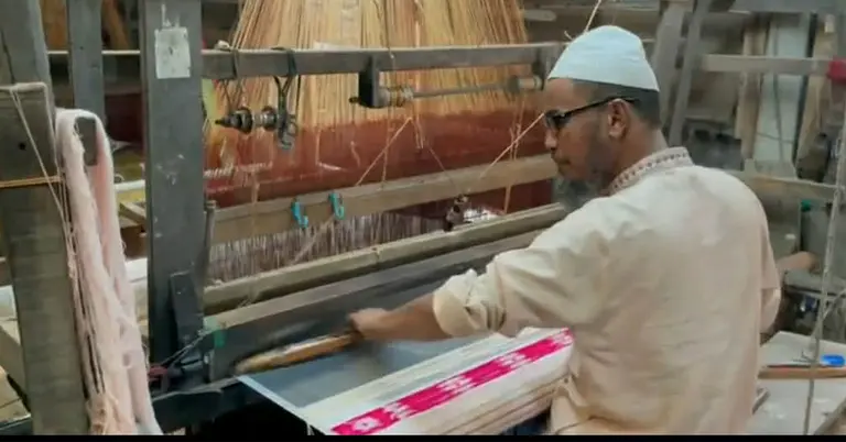 টাঙ্গাইল শাড়ি বুনন শিল্প